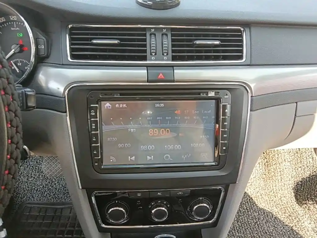 Skoda Speedy 2014 — фото 13