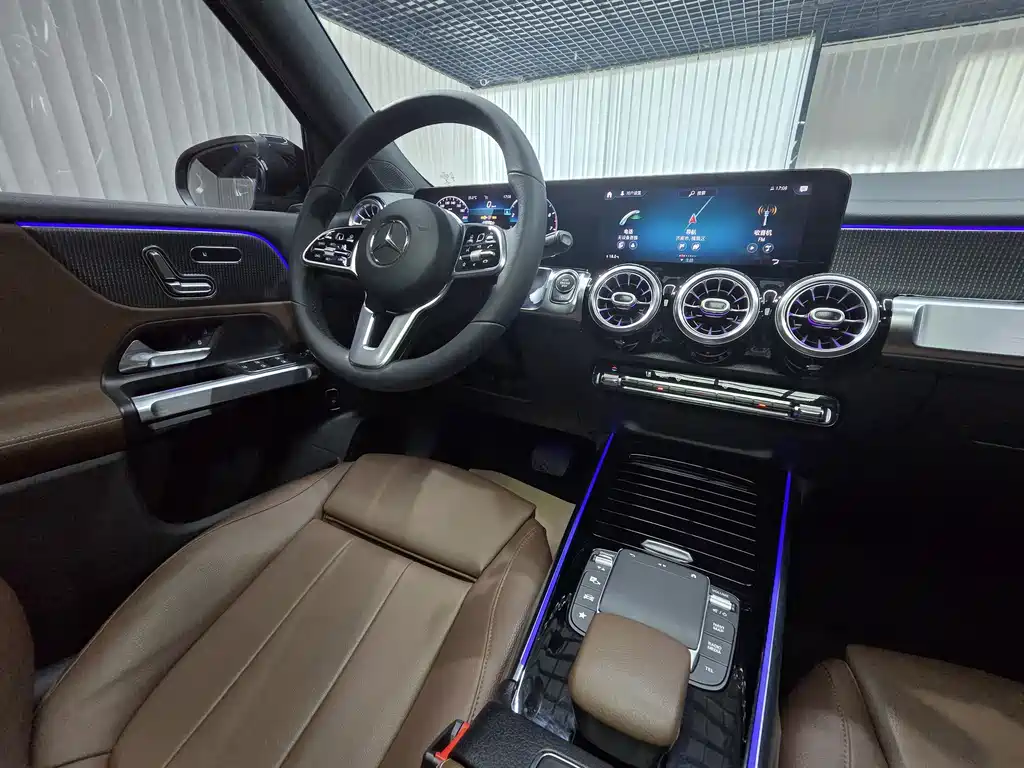 Mercedes-Benz GLB 2020 — фото 11