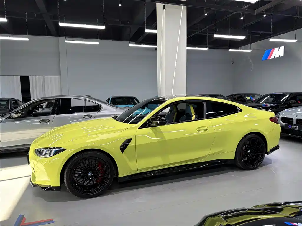 BMW M4 2024
