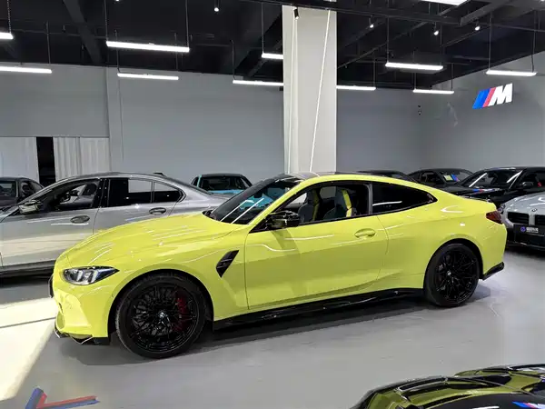 BMW M4 2024