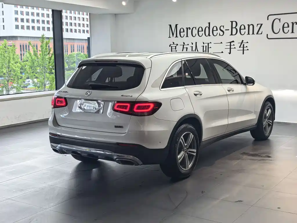 Mercedes-Benz GLC 2021 — фото 14