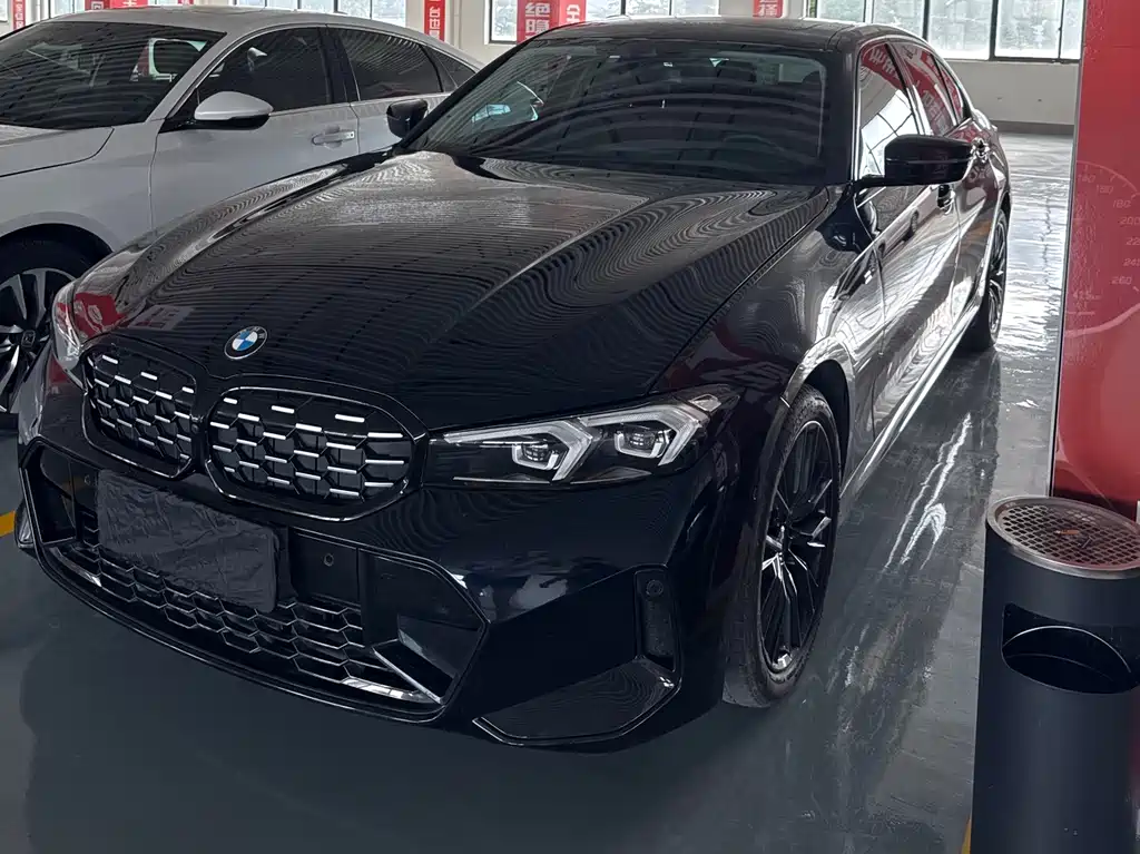 BMW 3 Series 2024