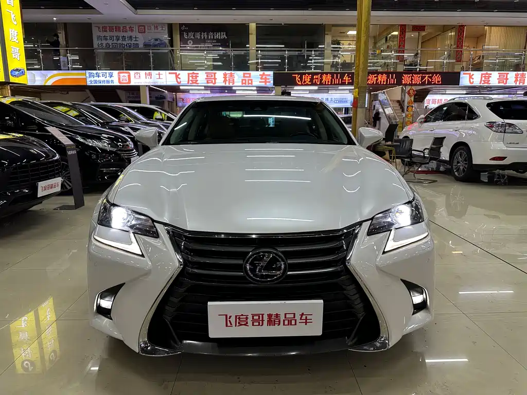Lexus GS 2017 — фото 2