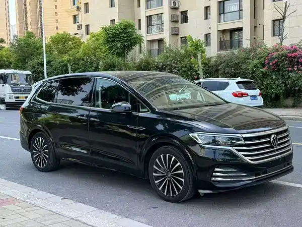 Volkswagen Viloran 2023