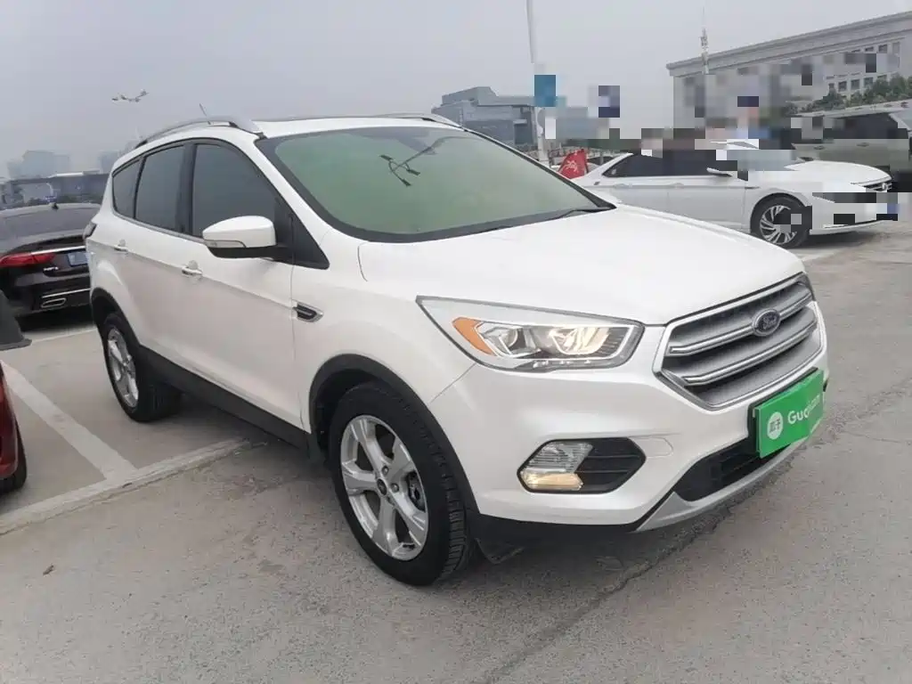 Ford Kuga 2016 — фото 4