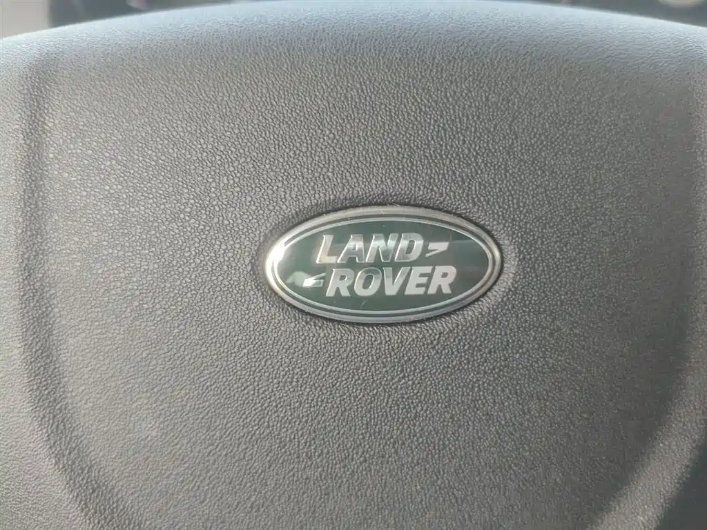 Land Rover Discovery Sport 2016 — фото 9