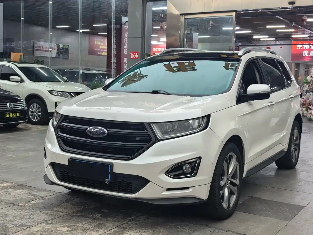 Ford Edge 2017 — фото 1