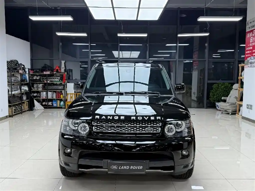 Land Rover Sport 2010 — фото 1