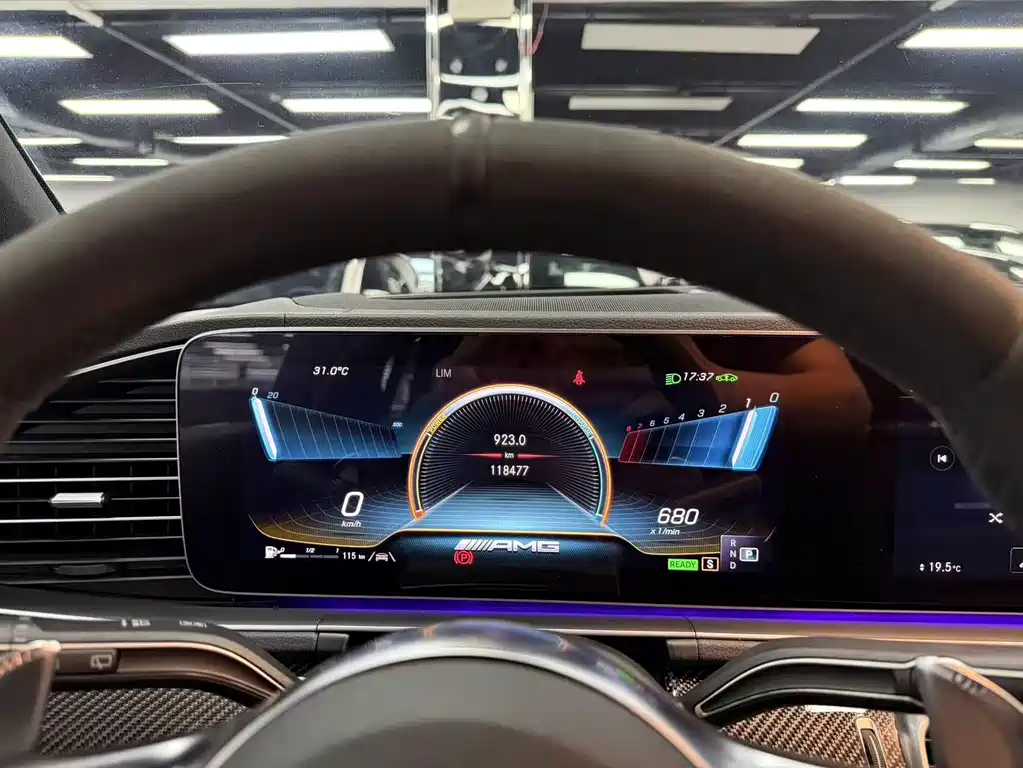 Mercedes-Benz GLE AMG 2021 — фото 15