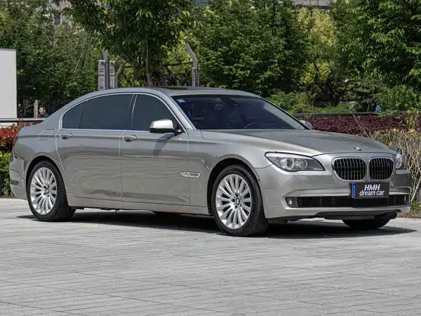 BMW 7 Series 2010