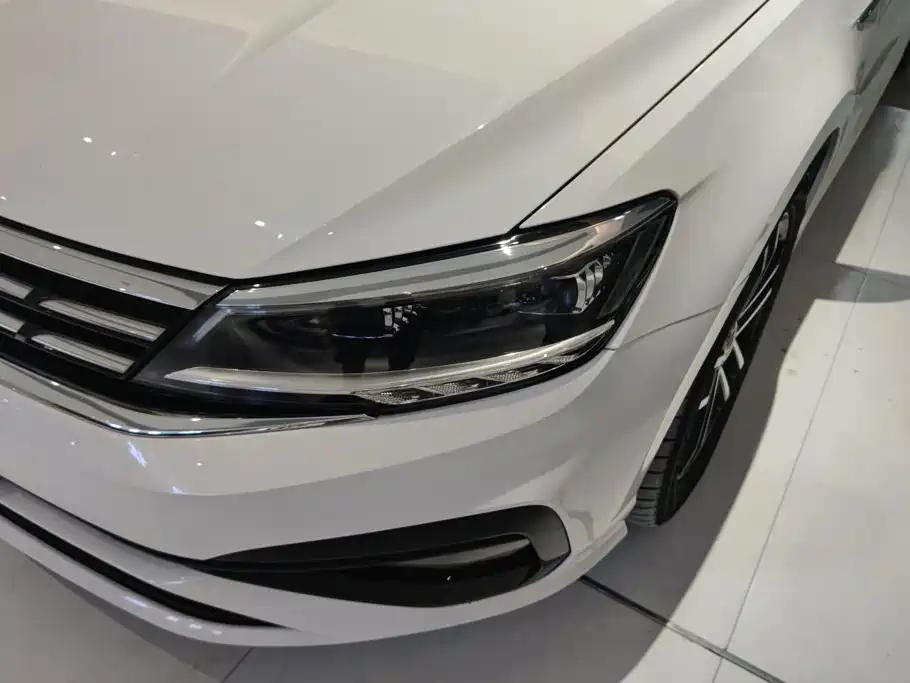 Volkswagen Lamando 2021