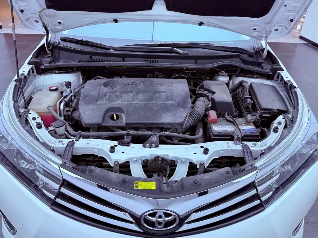 Toyota Corolla 2015 — фото 27