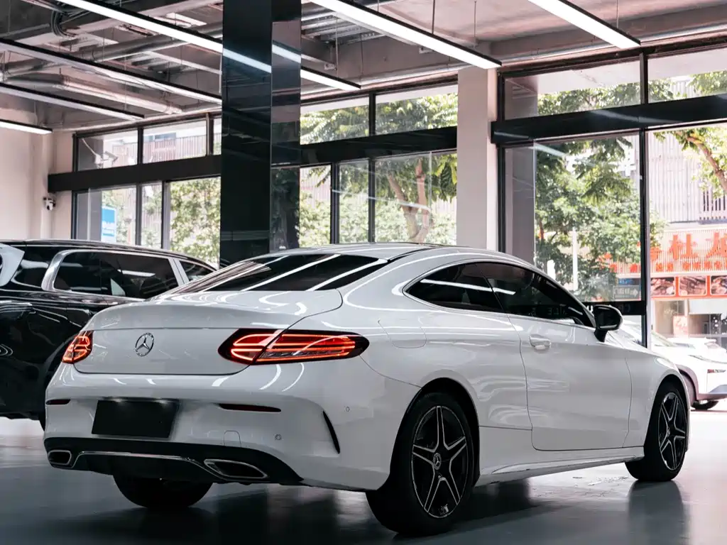 Mercedes-Benz C-Class 2019