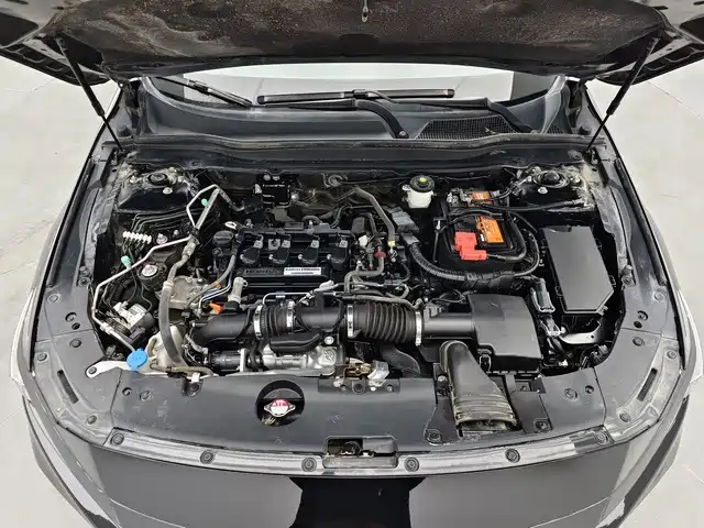 Honda Accord 2022 — фото 13