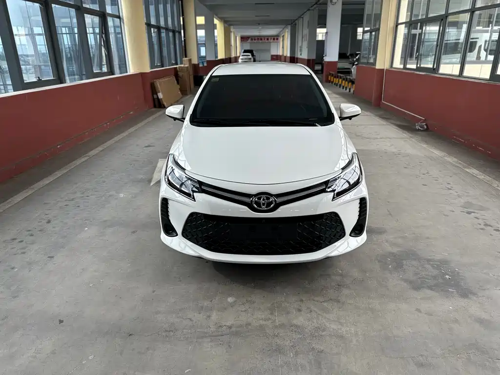 Toyota Vios FS 2022