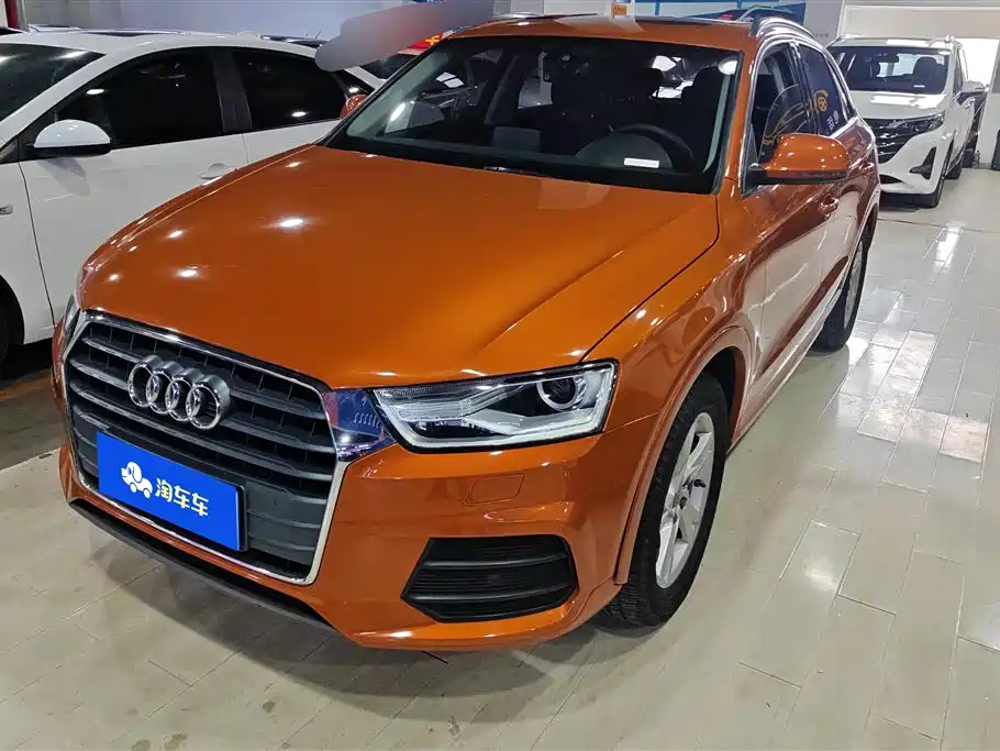 Audi Q3 2018 — фото 1