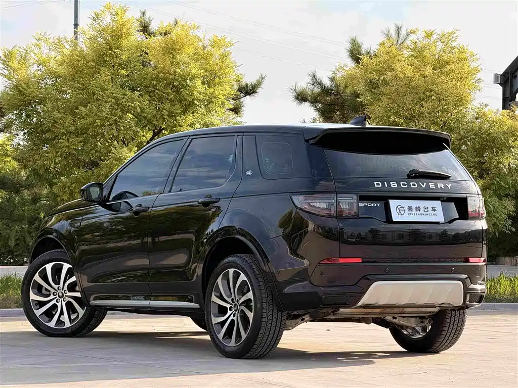 Land Rover Discovery Sport 2024 — фото 24