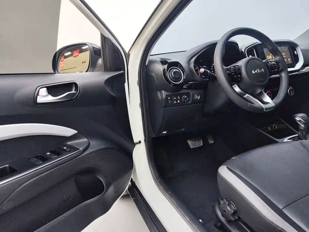 Kia KX1 2022 — фото 10