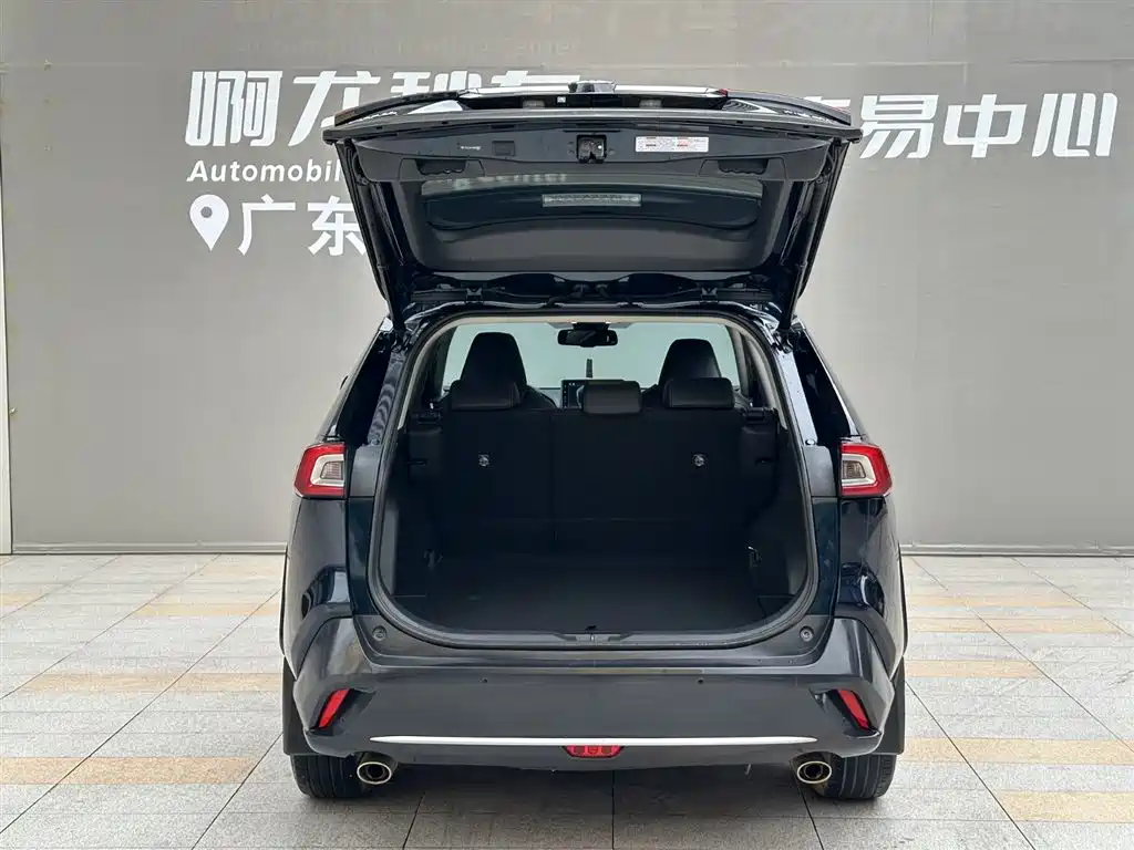 Toyota Wildlander 2022 — фото 14