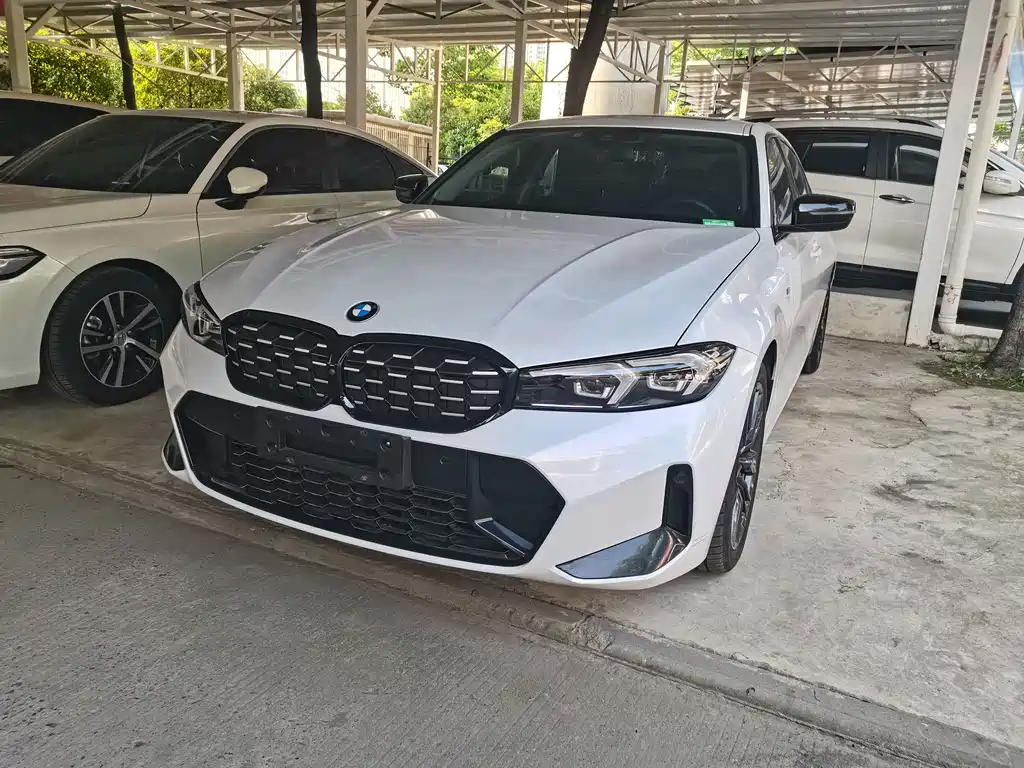 BMW 3 Series 2023 — фото 1