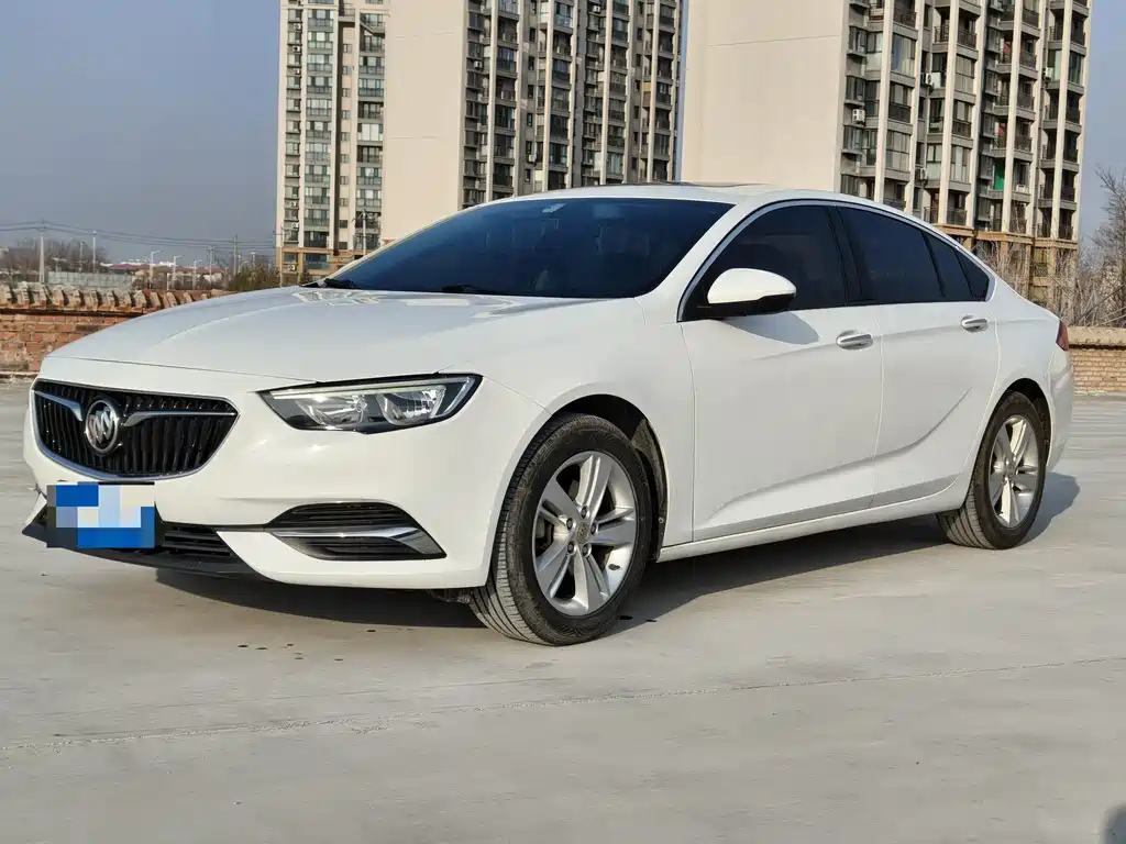 Buick Regal 2019 — фото 1