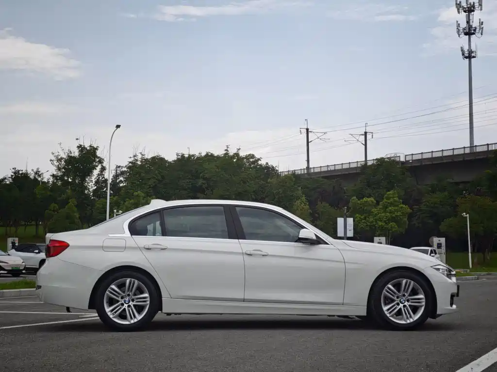BMW 3 Series 2017