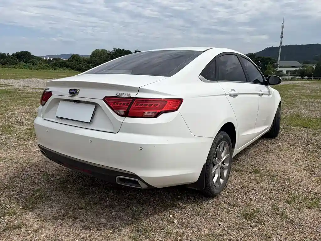 Geely Emgrand GL 2017