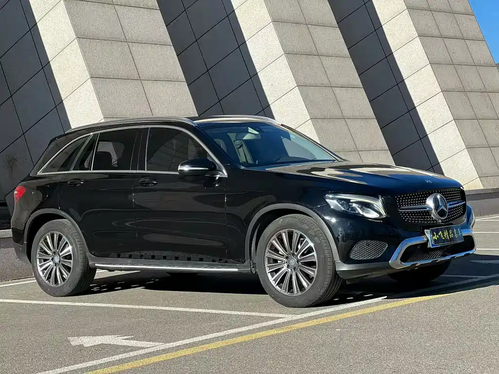Mercedes-Benz GLC 2016 — фото 3