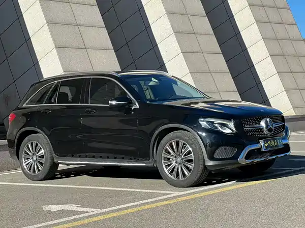 Mercedes-Benz GLC 2016
