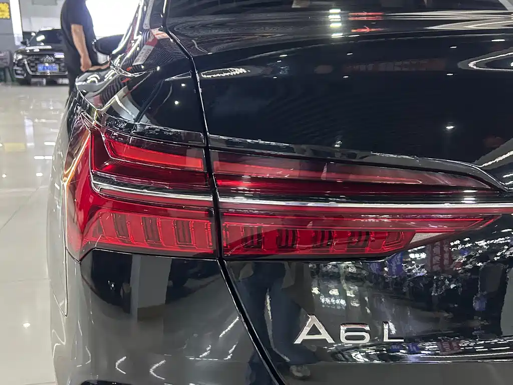 Audi A6L 2023 — фото 14