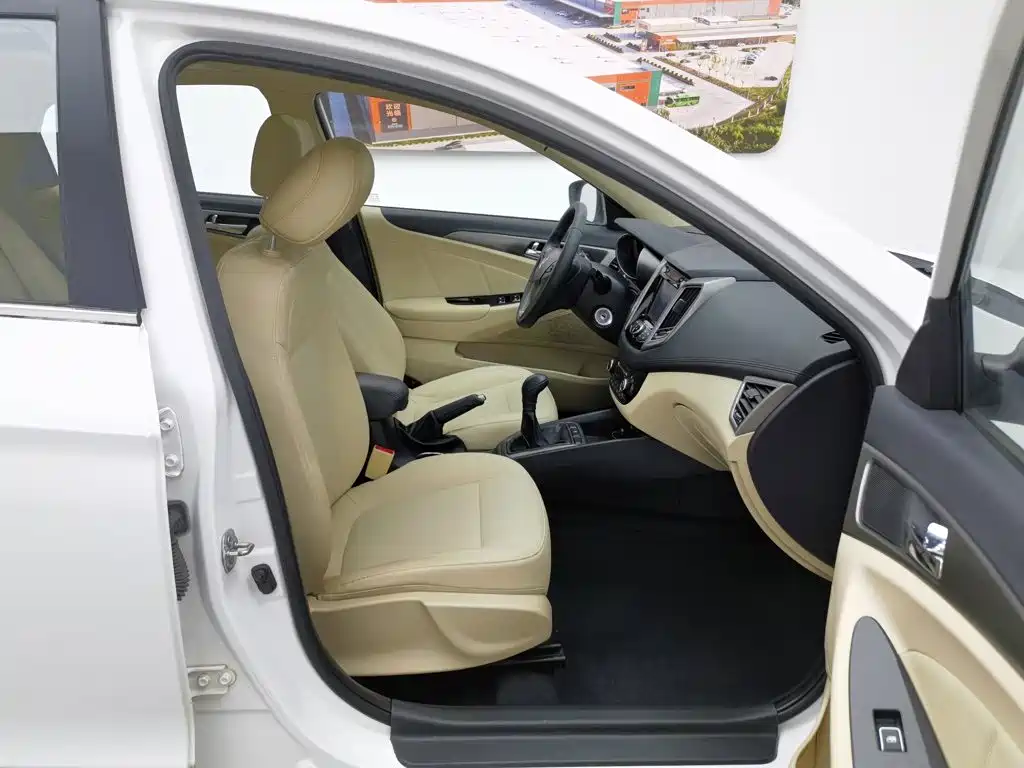 Changan Escape 2017 — фото 23
