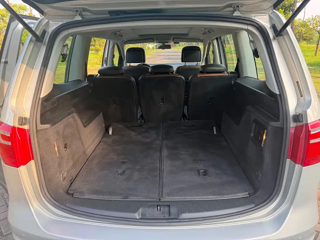 SEAT Alhambra 2014 — фото 14