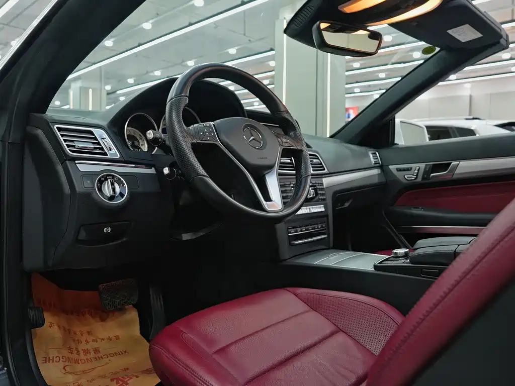 Mercedes-Benz E-Class 2016 — фото 19