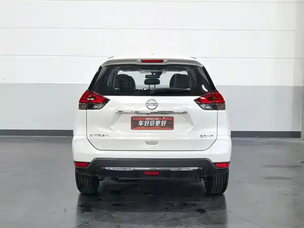 Nissan X-Trail 2025