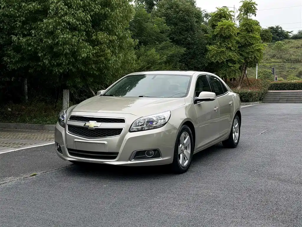 Chevrolet Malibu 2015 — фото 1