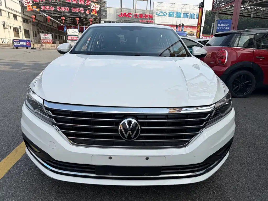 Volkswagen Lavida 2022