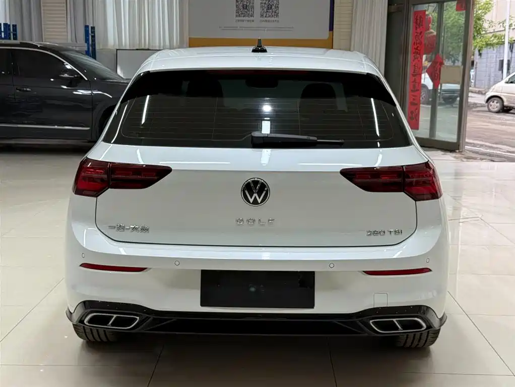 Volkswagen Golf 2022