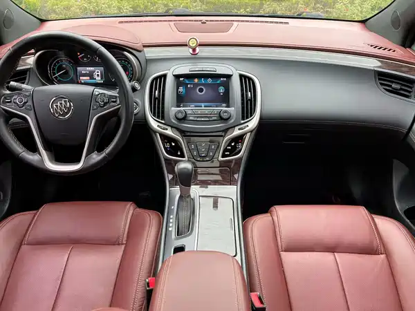 Buick LaCrosse 2013