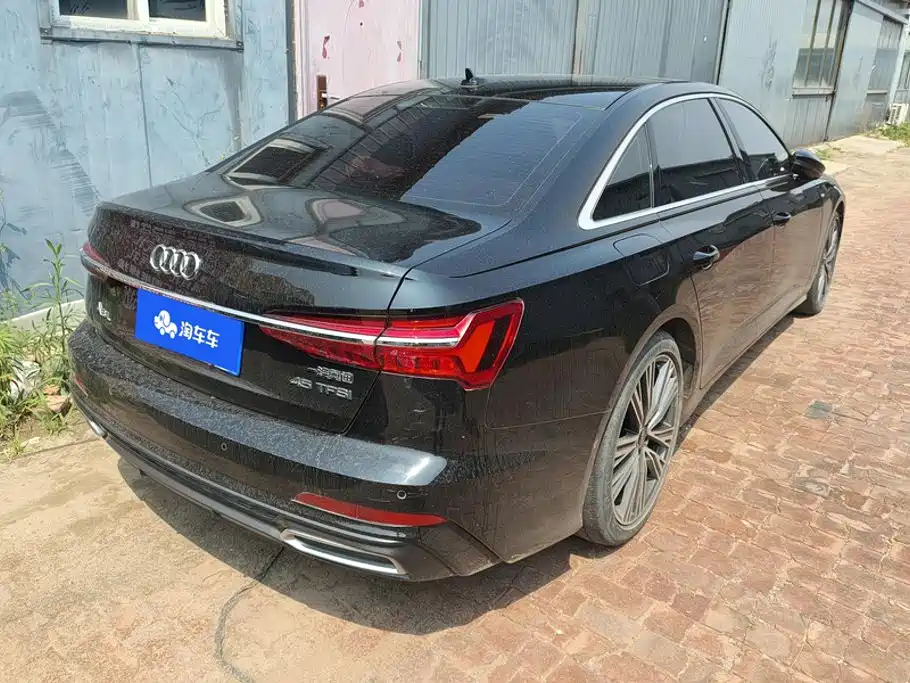 Audi A6L 2022