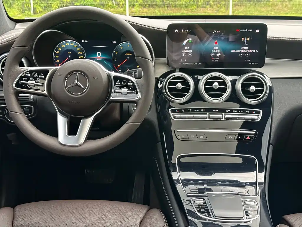 Mercedes-Benz GLC 2022