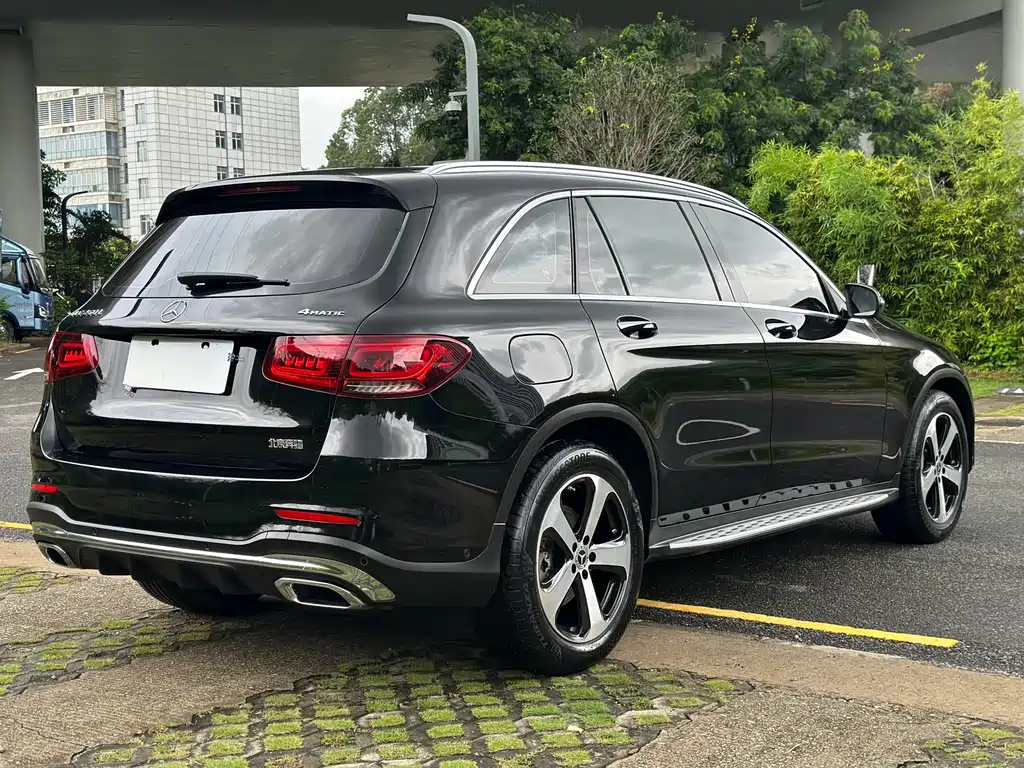 Mercedes-Benz GLC 2022 — фото 13