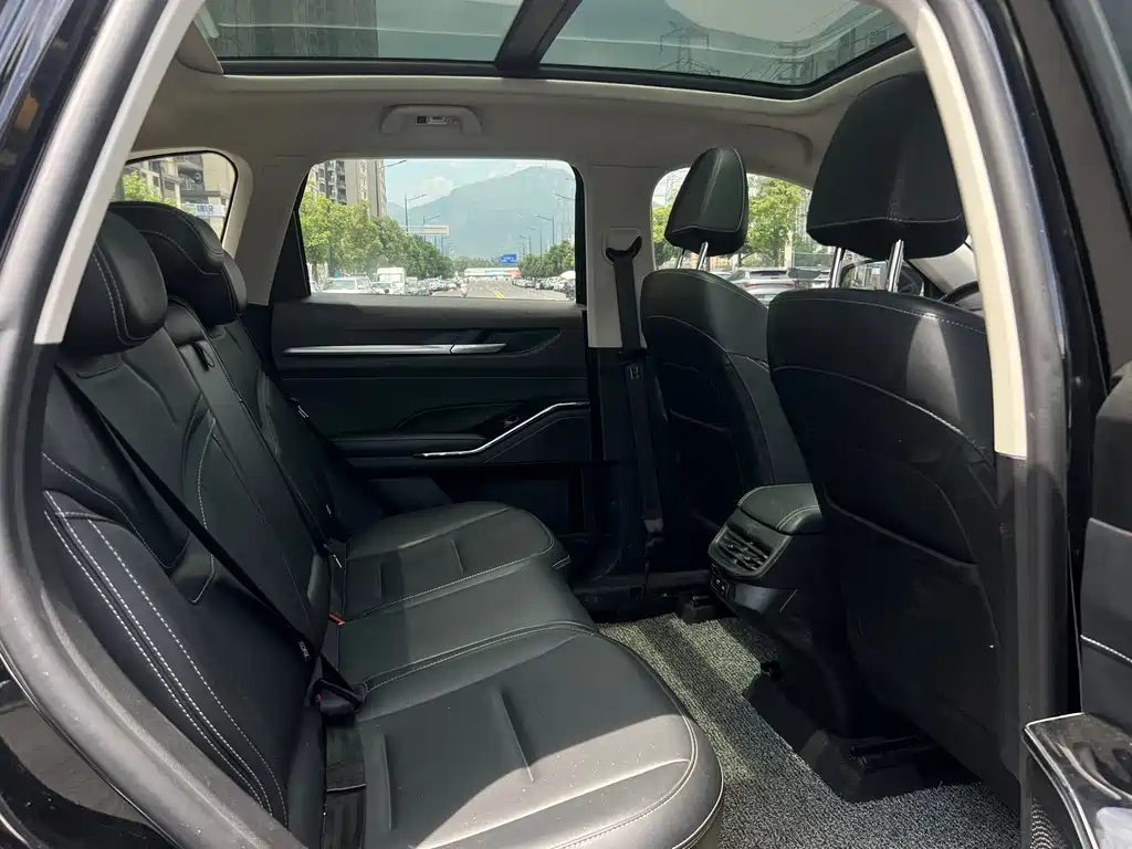 Haval H6 2023 — фото 21