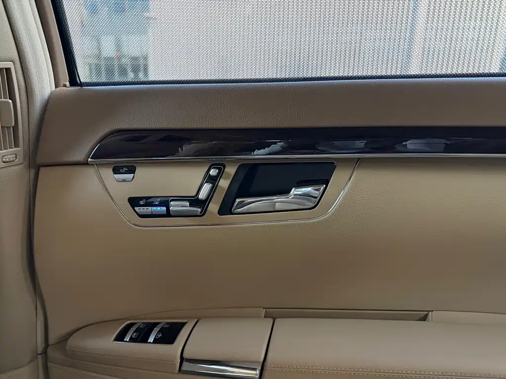 Mercedes-Benz S-Class 2012 — фото 18