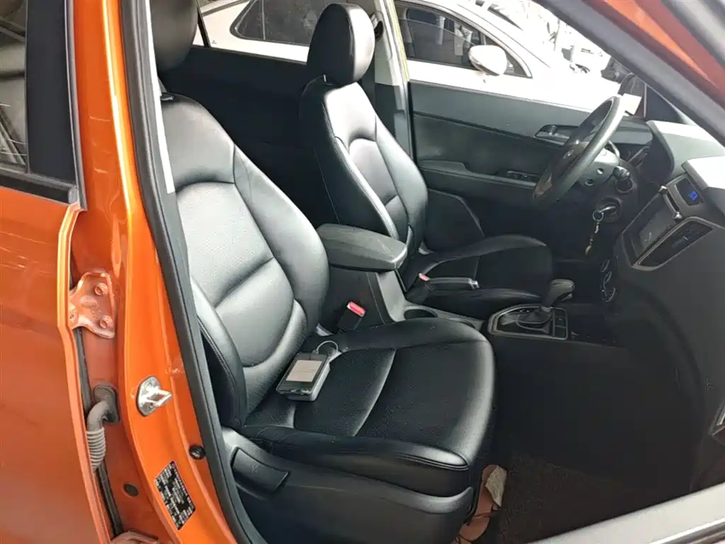 Hyundai ix25 2015 — фото 25