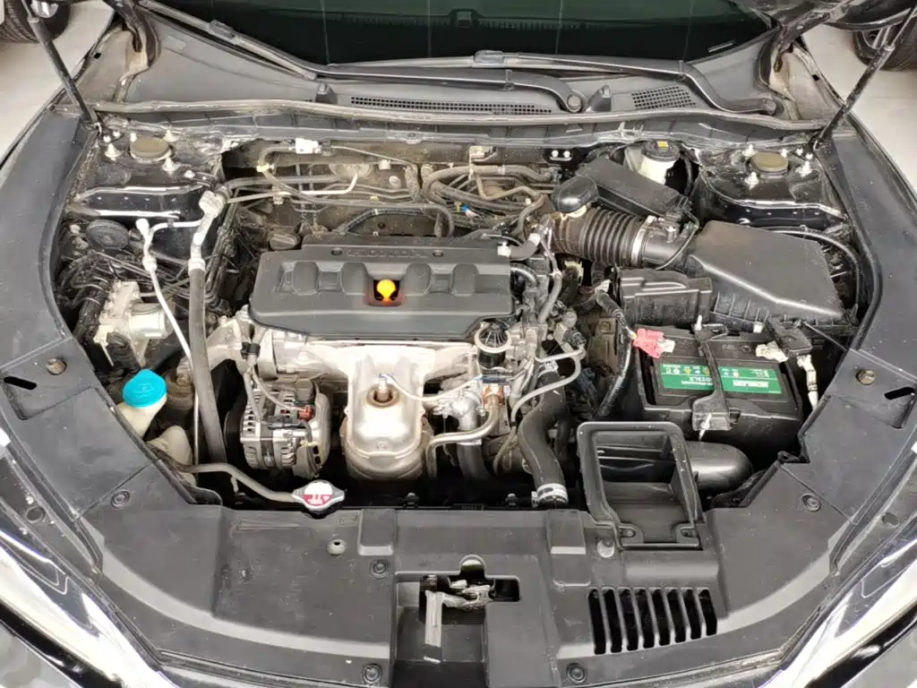 Honda Accord 2018 — фото 20
