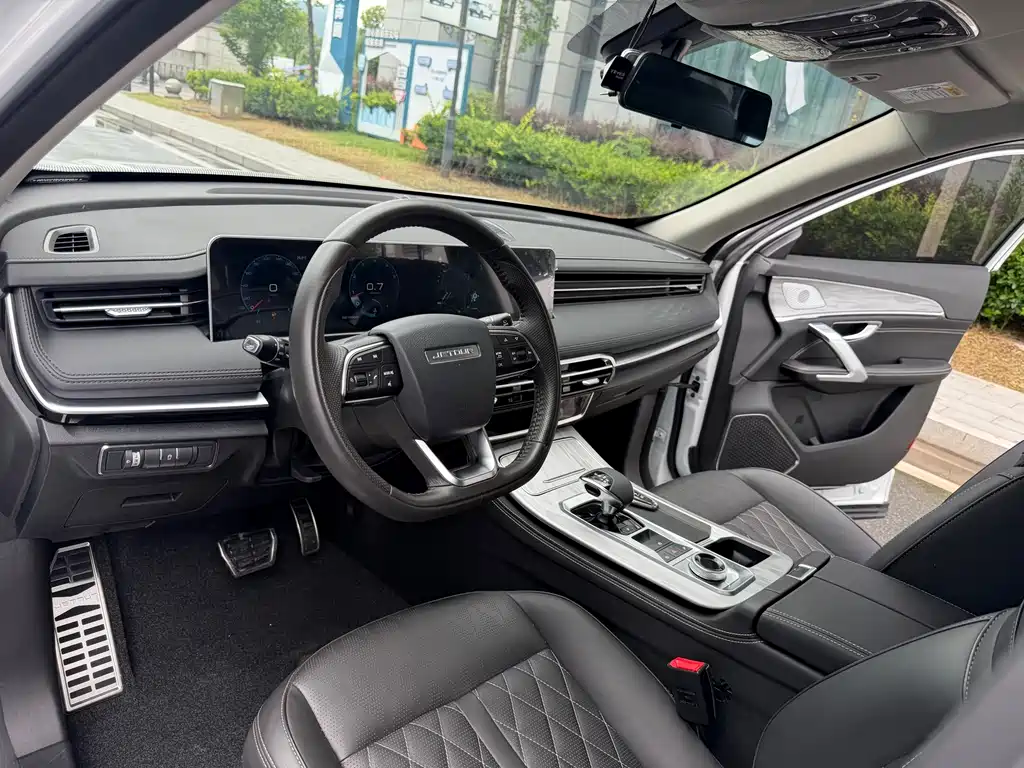 Jetour X70 PLUS 2024 — фото 10