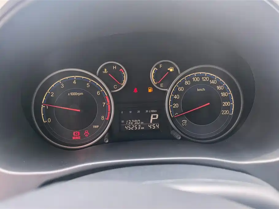 Suzuki SX4 2015 — фото 14