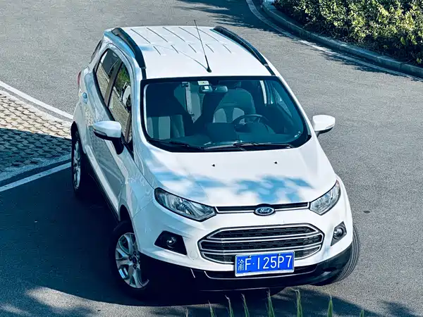 Ford EcoSport 2014