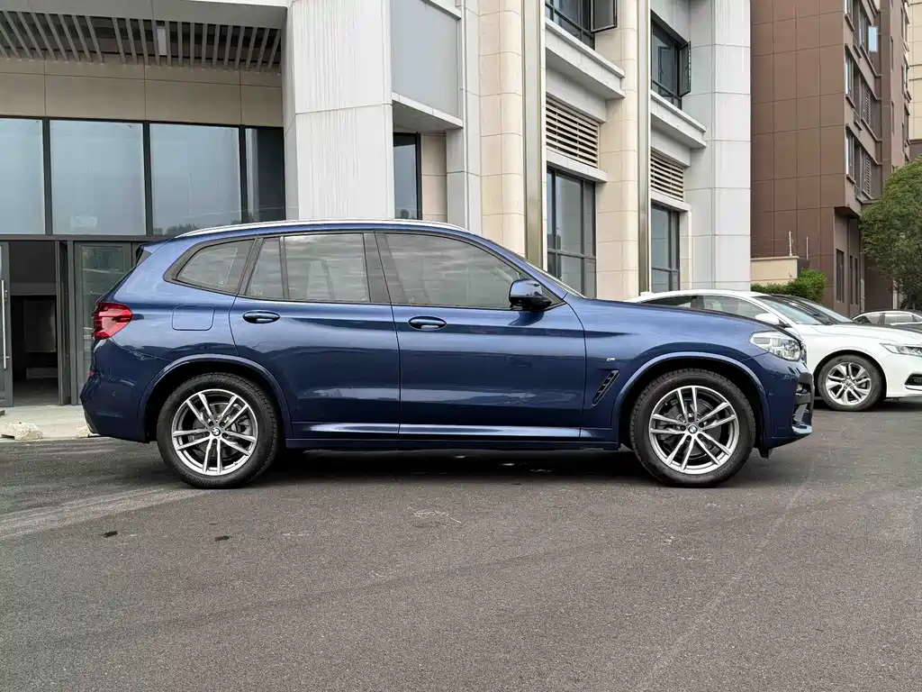 BMW X3 2018 — фото 5