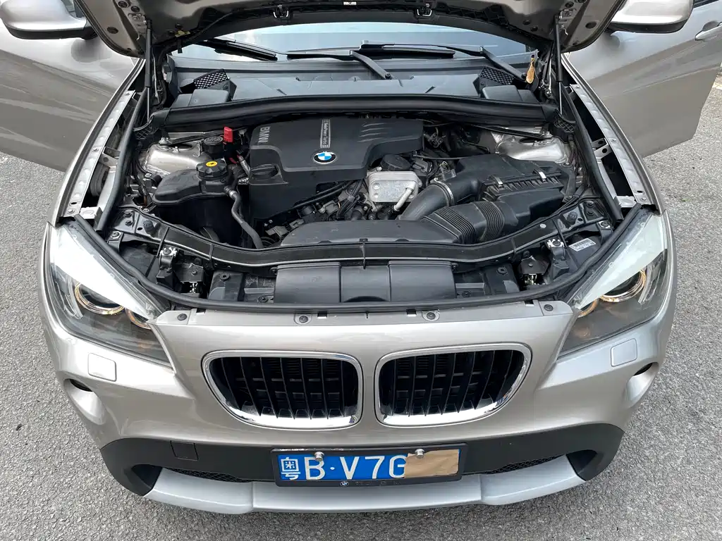 BMW X1 2012 — фото 13